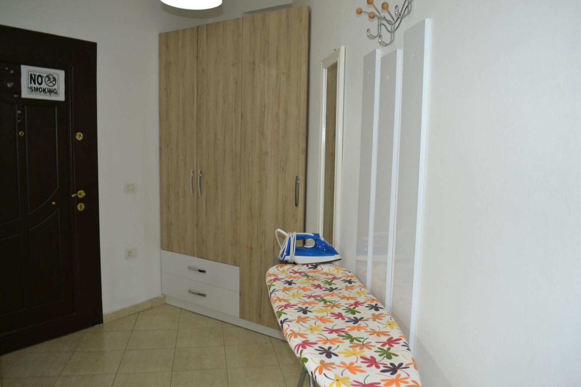 Seashell Art Decor Studio & Parking Vlore Bagian luar foto